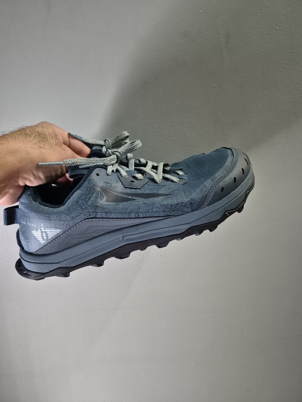 Altra Lone Peak 6 Trail Running Blue/Gray 9 Outdoors Hiking Trail Claws GUC